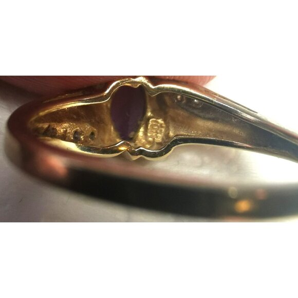10KT Yellow Gold Purple Amethyst Oval with four diamond accents Vintage Size 7 - Picture 7 of 7